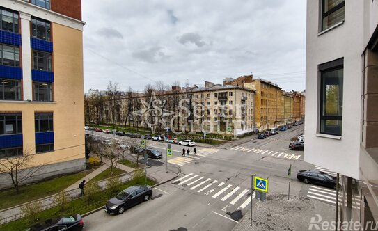 Продажа 2-комн квартиры на вторичном рынке Лодейнопольская улица,  д. 7