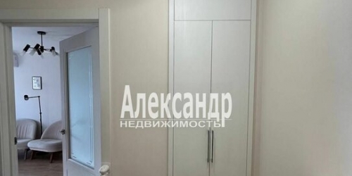 2-комн квартира улица Ленсовета,  д. 89
