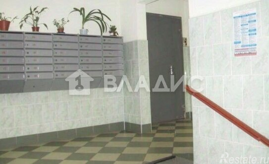 Продажа 3-комн квартиры на вторичном рынке Полтавская улица,  д. 47 к2