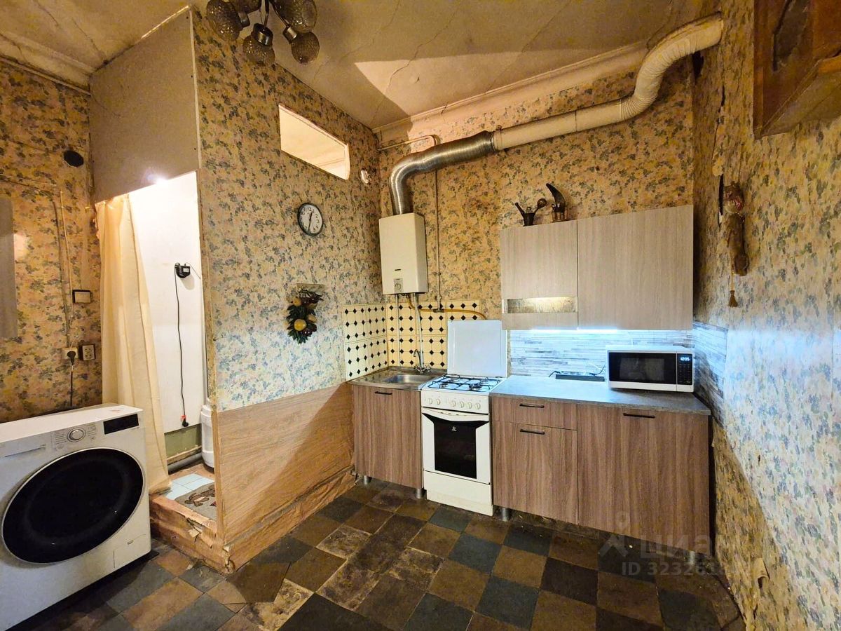 Продажа 3-комн квартиры на вторичном рынке Спасский переулок, 7