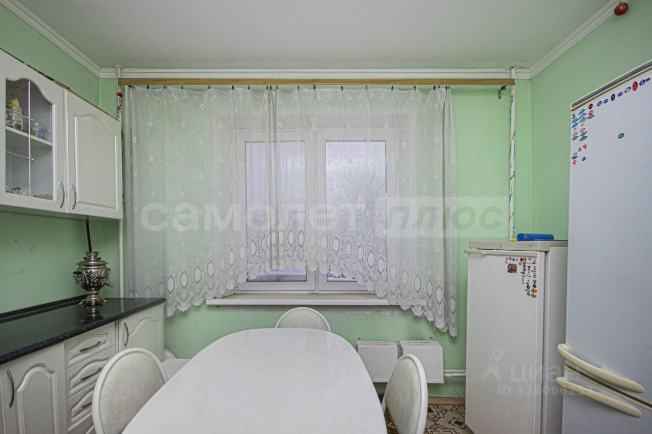 Продажа 3-комн квартиры на вторичном рынке д. Головково, 9