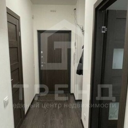 Продажа 1-комн квартиры на вторичном рынке Верхне-Каменская улица,  д. 9 к1