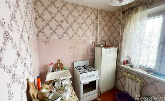 Продажа 1-комн квартиры на вторичном рынке Серпухов, Центральная улица,  д. 160 к7