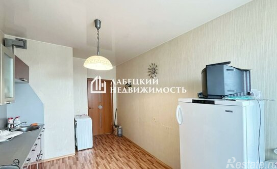 Продажа 1-комн квартиры на вторичном рынке ул Учительская,  д. 18,  к. 1