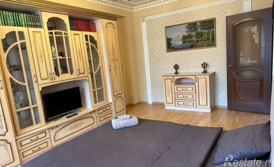 Продажа 2-комн квартиры на вторичном рынке Детская, Школьная улица,  д. 12