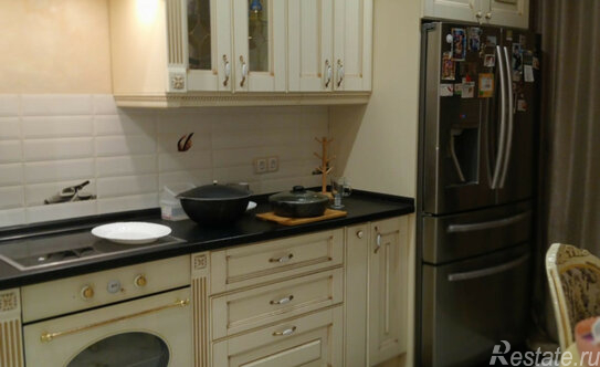 Продажа 4-комн квартиры на вторичном рынке Красногорск г, Красногорский б-р,  д. 24