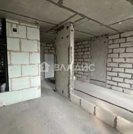 Продажа 1-комн квартиры на вторичном рынке Красноказарменная улица,  д. 14А к2