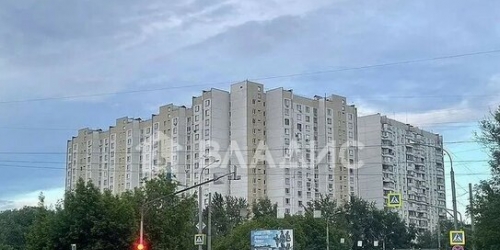 3-комн квартира Онежская улица,  д. 22