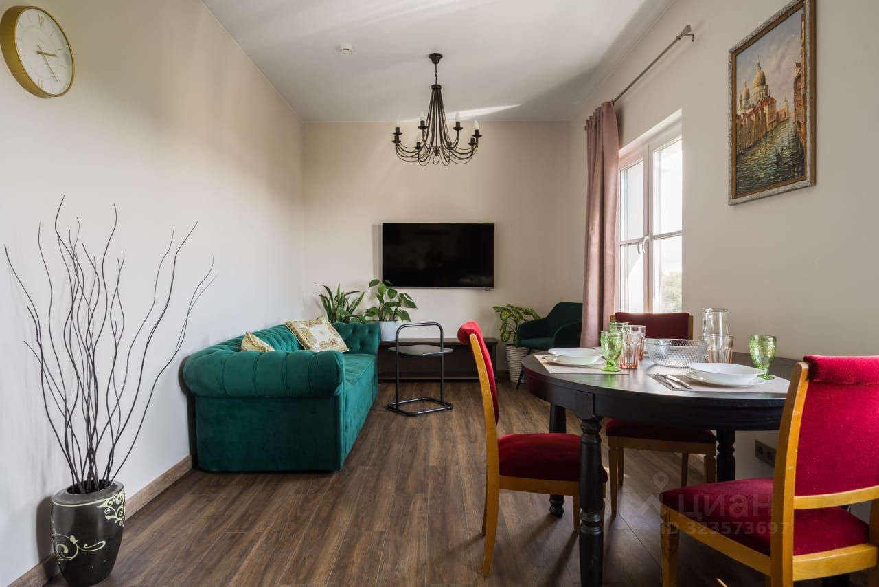 Продажа 2-комн квартиры на вторичном рынке Кастанаевская улица, 50к1