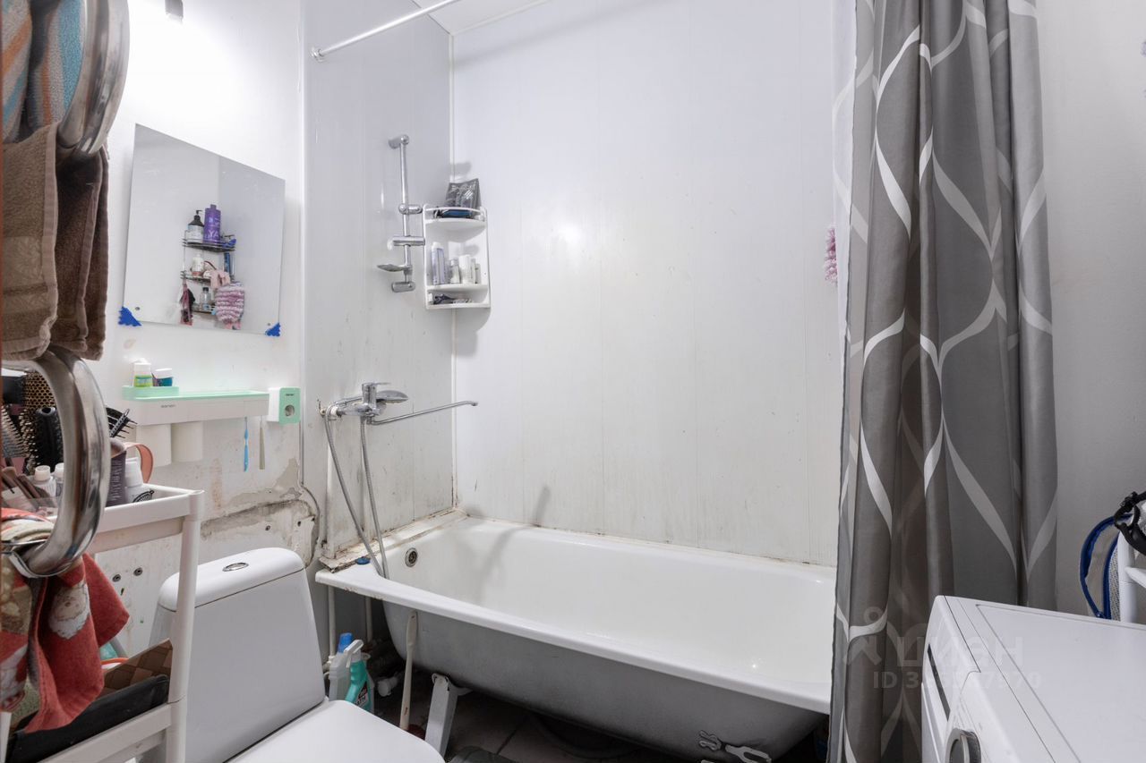 Продажа 4-комн квартиры на вторичном рынке Ленинский проспект, 53к1