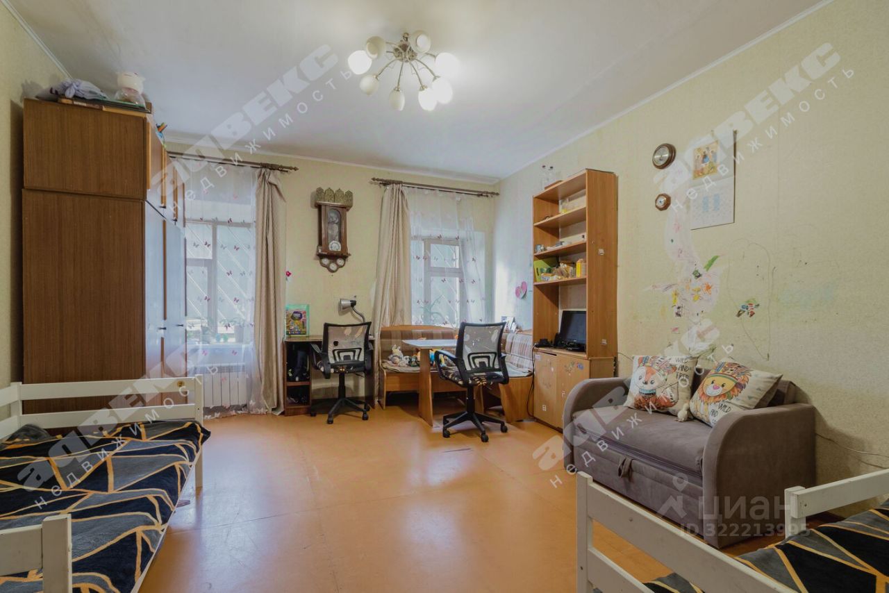 Продажа 4-комн квартиры на вторичном рынке проспект Бакунина, 11