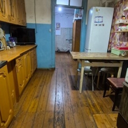 Продажа 3-комн квартиры на вторичном рынке улица Марата,  д. 52