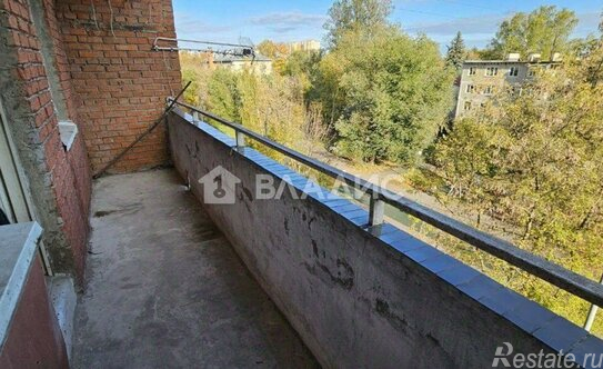 Продажа 2-комн квартиры на вторичном рынке Сходня, Вишнёвая улица,  д. 12