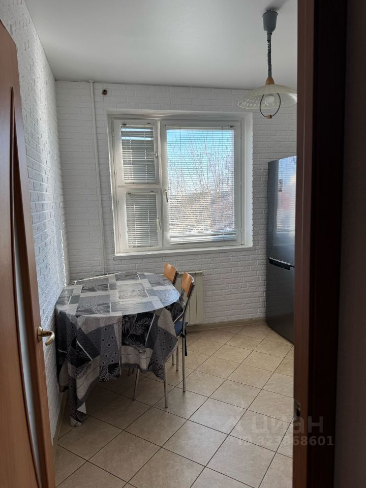 Аренда 2-комн квартиры на вторичном рынке Одинцово, улица Чистяковой, 2