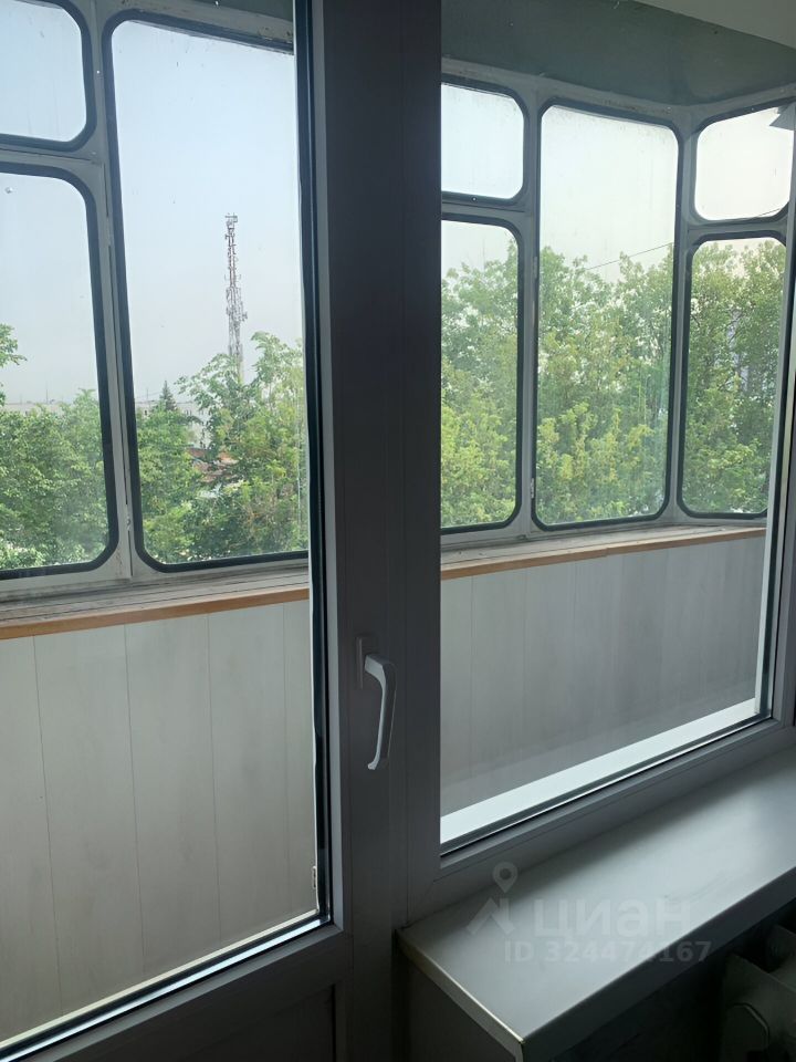 Продажа 2-комн квартиры на вторичном рынке Старая Купавна, улица Комиссаровская, 1