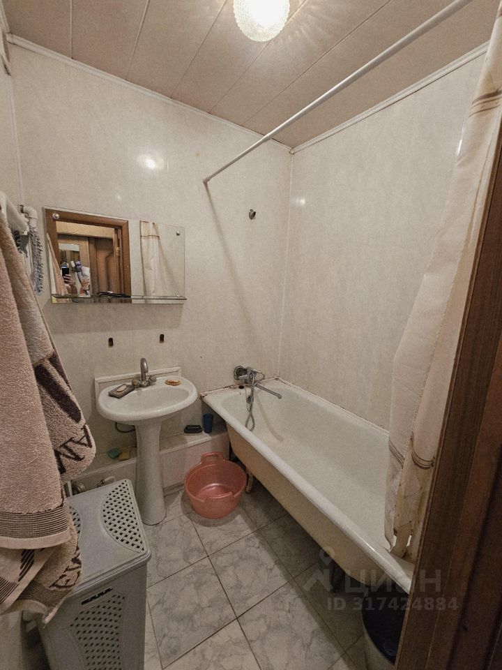 Продажа 3-комн квартиры на вторичном рынке 2-я Владимирская улица, 15К4