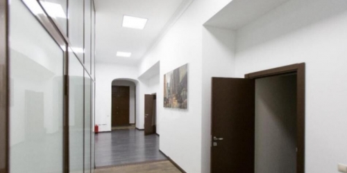 Торговое помещение Большая Садовая ул,  д. 10