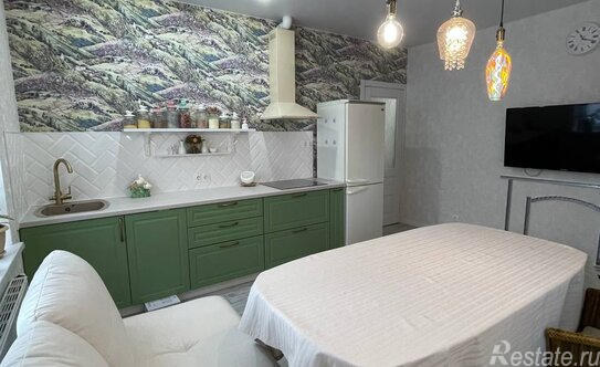 Продажа 2-комн квартиры на вторичном рынке Среднерогатская ул,  д. 20,  к. 1