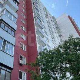 Продажа 3-комн квартиры на вторичном рынке Челябинская улица,  д. 19 к2