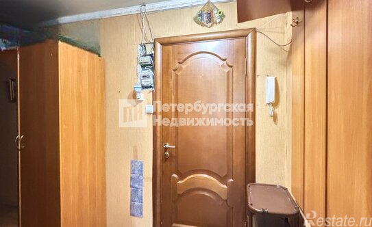 Продажа 2-комн квартиры на вторичном рынке ул Пионерстроя,  д. 18