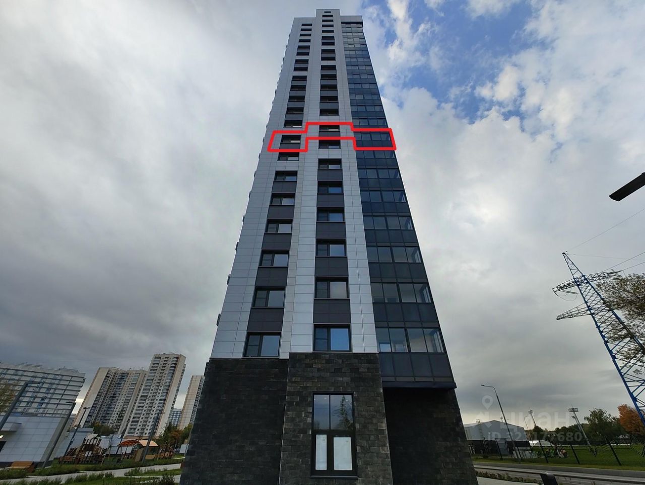 Продажа 3-комн квартиры на вторичном рынке Балаклавский проспект, 17