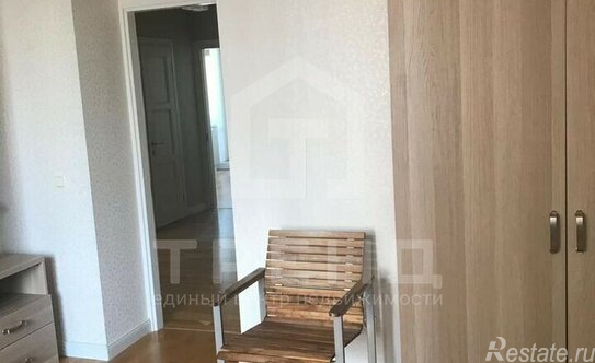 Продажа 2-комн квартиры на вторичном рынке улица Бадаева,  д. 14 к1