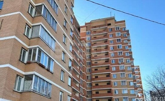 Продажа 1-комн квартиры на вторичном рынке Челябинская улица,  д. 17