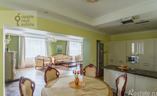 Продажа 5-комн квартиры на вторичном рынке Столярный переулок,  д. 2