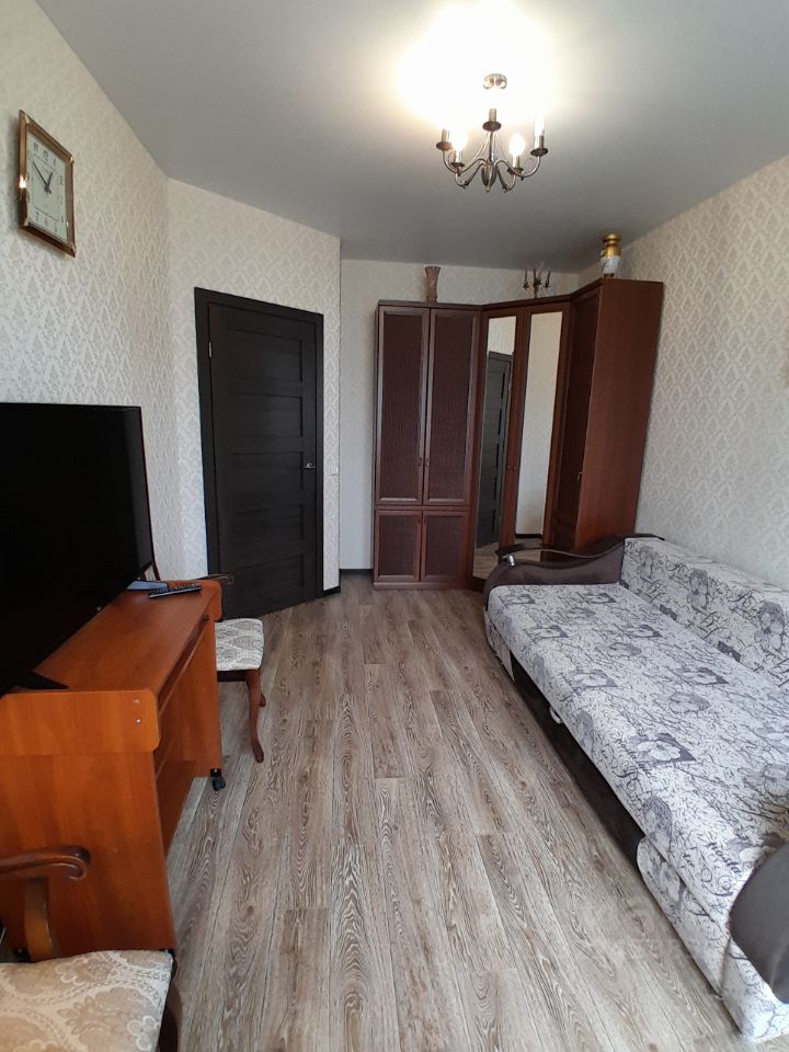 Продажа 1-комн квартиры на вторичном рынке пос. Парголово, Заречная улица, 17