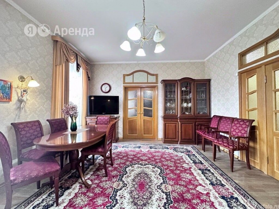 Аренда 3-комн квартиры на вторичном рынке улица Яблочкова,  д. 2/10