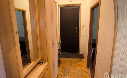 Продажа 2-комн квартиры на вторичном рынке Соколиной Горы 8-я ул,  д. 13