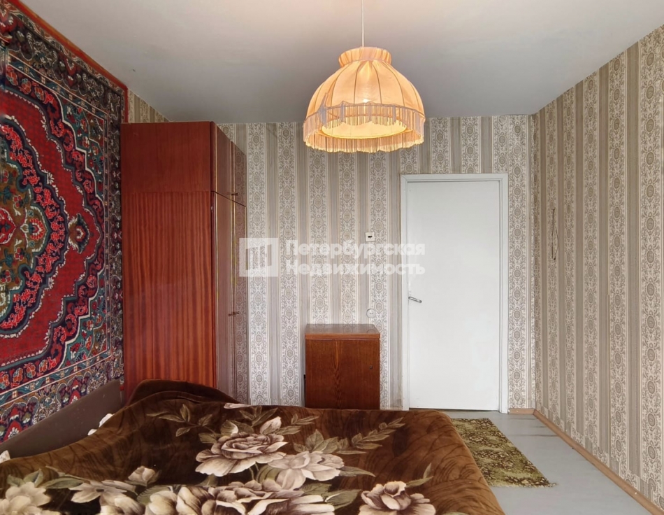 Продажа 3-комн квартиры на вторичном рынке поселок Торковичи, поселок Торковичи, ул Железнодорожная 1-я, д 5а