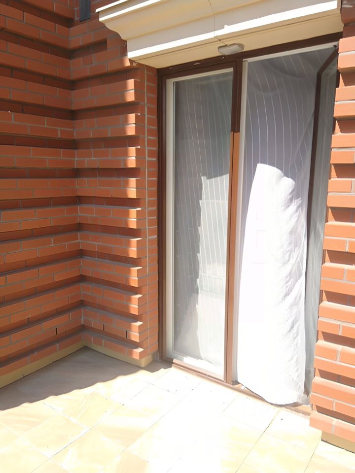 Продажа 2-комн квартиры на вторичном рынке улица Дыбенко, 8к3