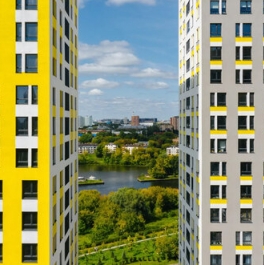 Продажа 2-комн квартиры на вторичном рынке Левобережный, Совхозная улица,  д. 10