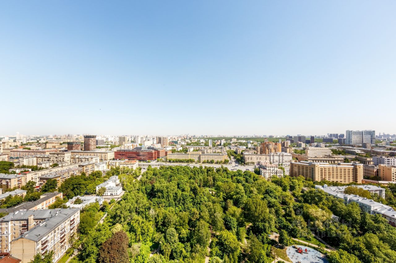 Продажа 5-комн квартиры на вторичном рынке Чапаевский переулок, 3