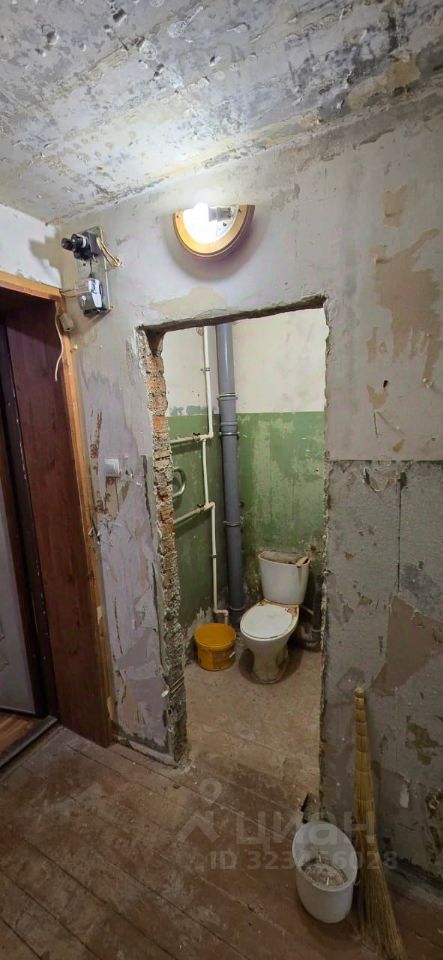 Продажа 1-комн квартиры на вторичном рынке Лопатинский мкр, улица Комсомольская,  д. 17