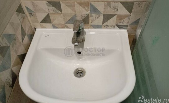 Продажа 1-комн квартиры на вторичном рынке ул Шереметьевская,  д. 23/2