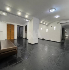 Аренда торгового помещения Новинский б-р