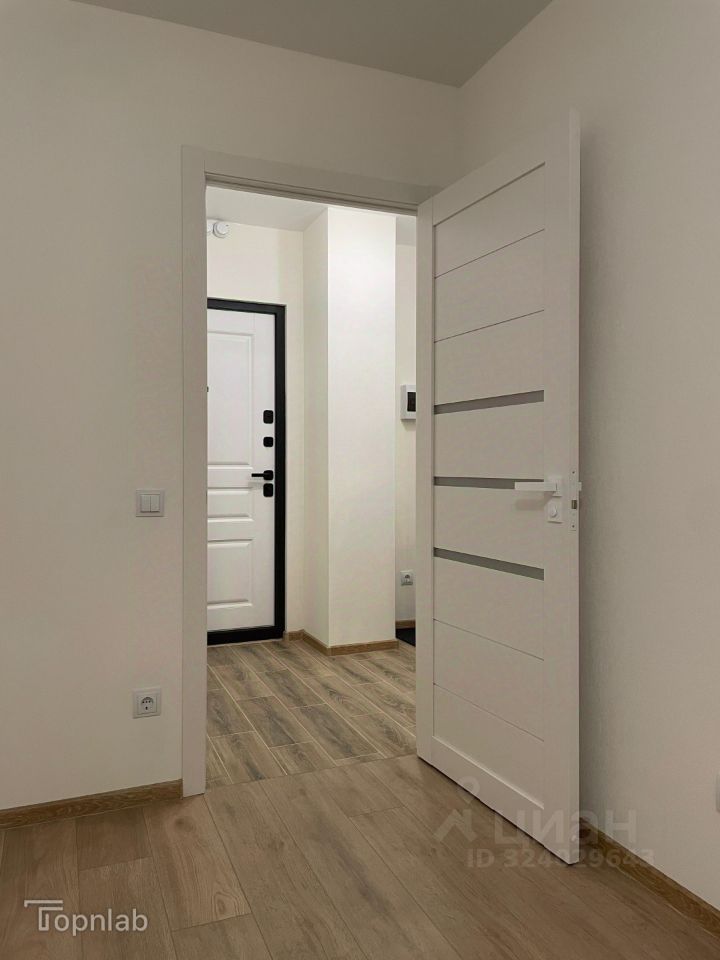 Аренда 1-комн квартиры на вторичном рынке Мурино, улица Шоссе в Лаврики, 93