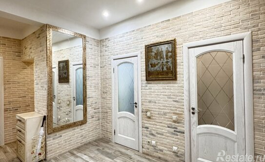 Продажа 4-комн квартиры на вторичном рынке Сестрорецк г, Николая Соколова ул,  д. 40