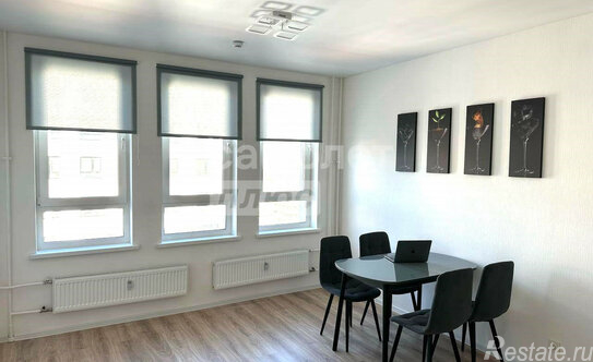 Продажа 3-комн квартиры на вторичном рынке Коробово, ул Взлетная,  д. 3