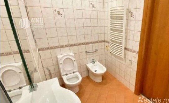 Продажа 4-комн квартиры на вторичном рынке Зоологическая улица