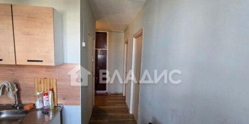 2-комн квартира улица Павла Корчагина,  д. 1