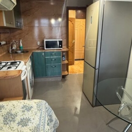 Продажа 1-комн квартиры на вторичном рынке Флотская улица,  д. 37