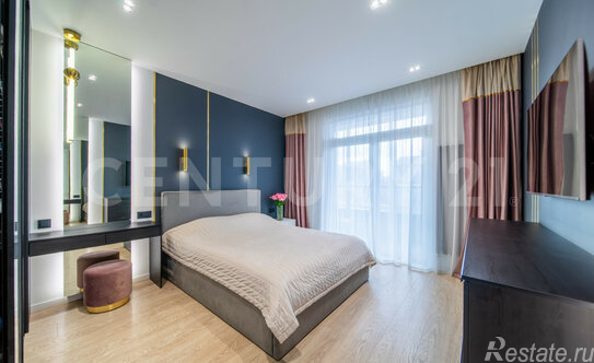 Продажа 3-комн квартиры на вторичном рынке Героев пр-кт,  д. 34,  к. 1