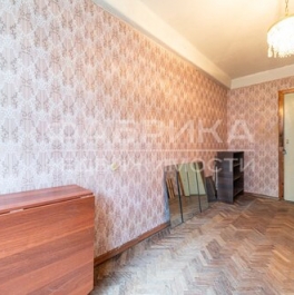 Продажа 2-комн квартиры на вторичном рынке Космонавтов пр-кт,  д. 19,  к. 3