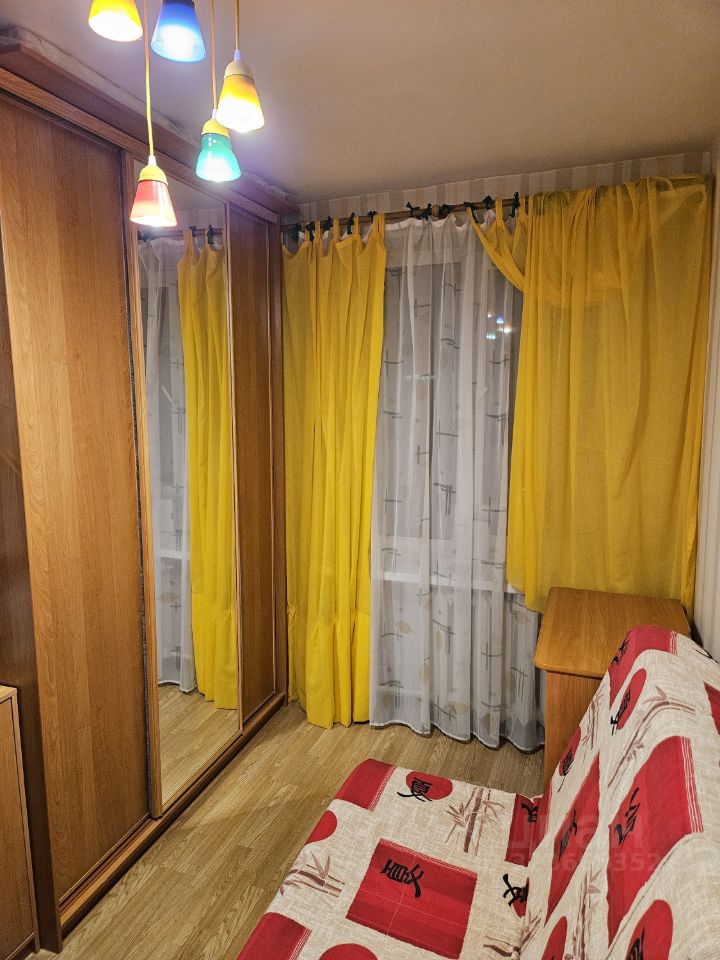 Продажа 2-комн квартиры на вторичном рынке улица Орджоникидзе, 30