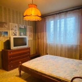 Продажа 2-комн квартиры на вторичном рынке Мичуринский пр-кт,  д. 27 к2