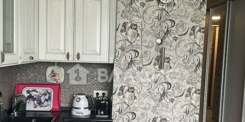 2-комн квартира ул Лобненская,  д. 12,  к. 1