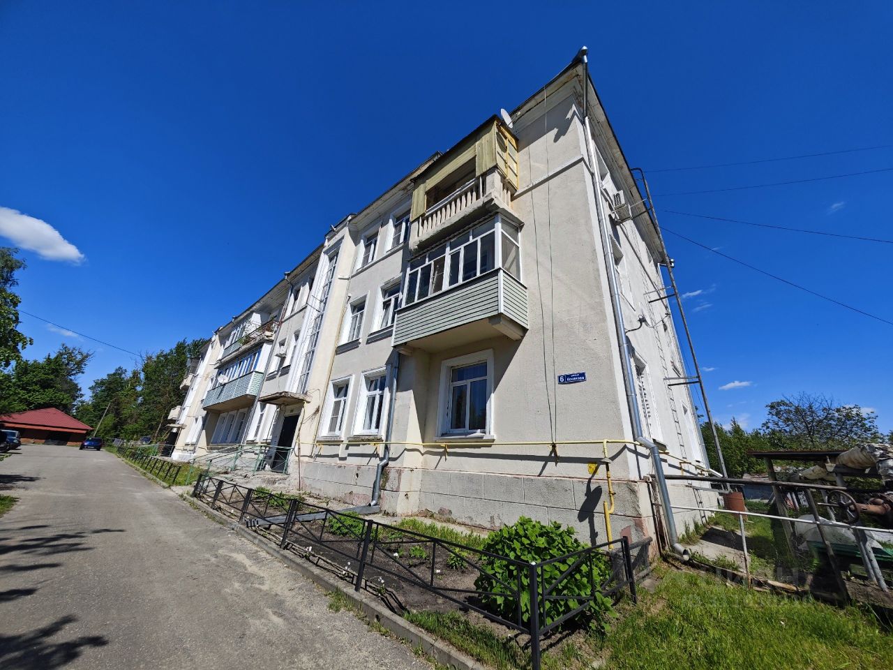 Продажа 2-комн квартиры на вторичном рынке Рошаль, улица Косякова, 6